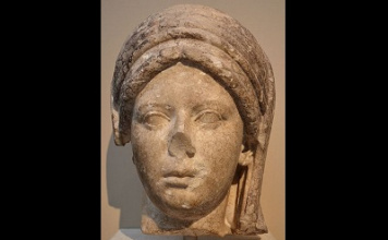 Vesta Marble head in British Museum